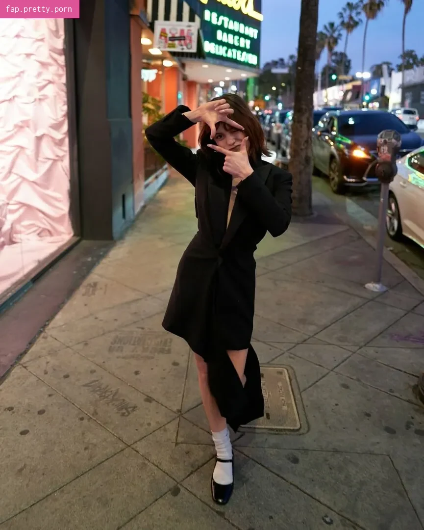 Jenna Ortega - Photo #59