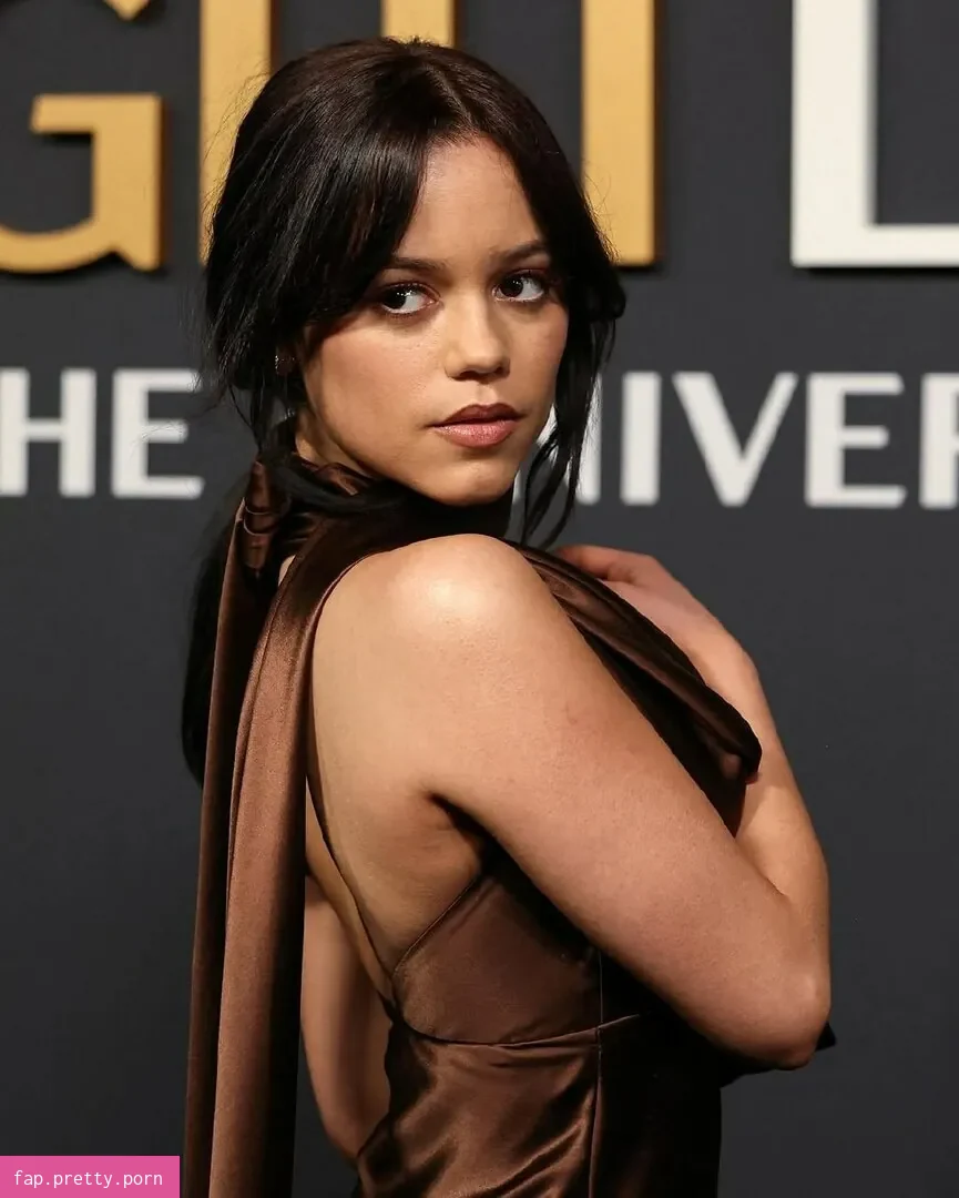 Jenna Ortega - Photo #93
