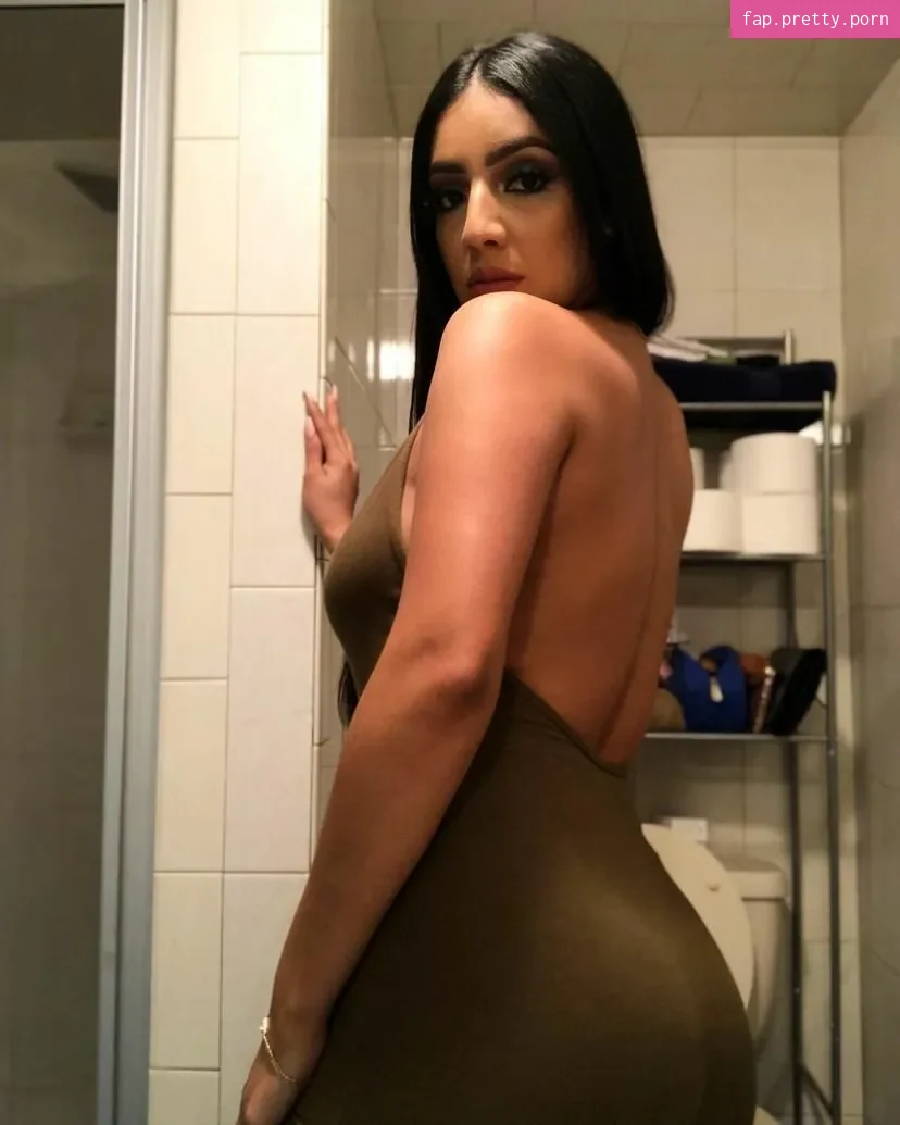 Joanne - Photo #41