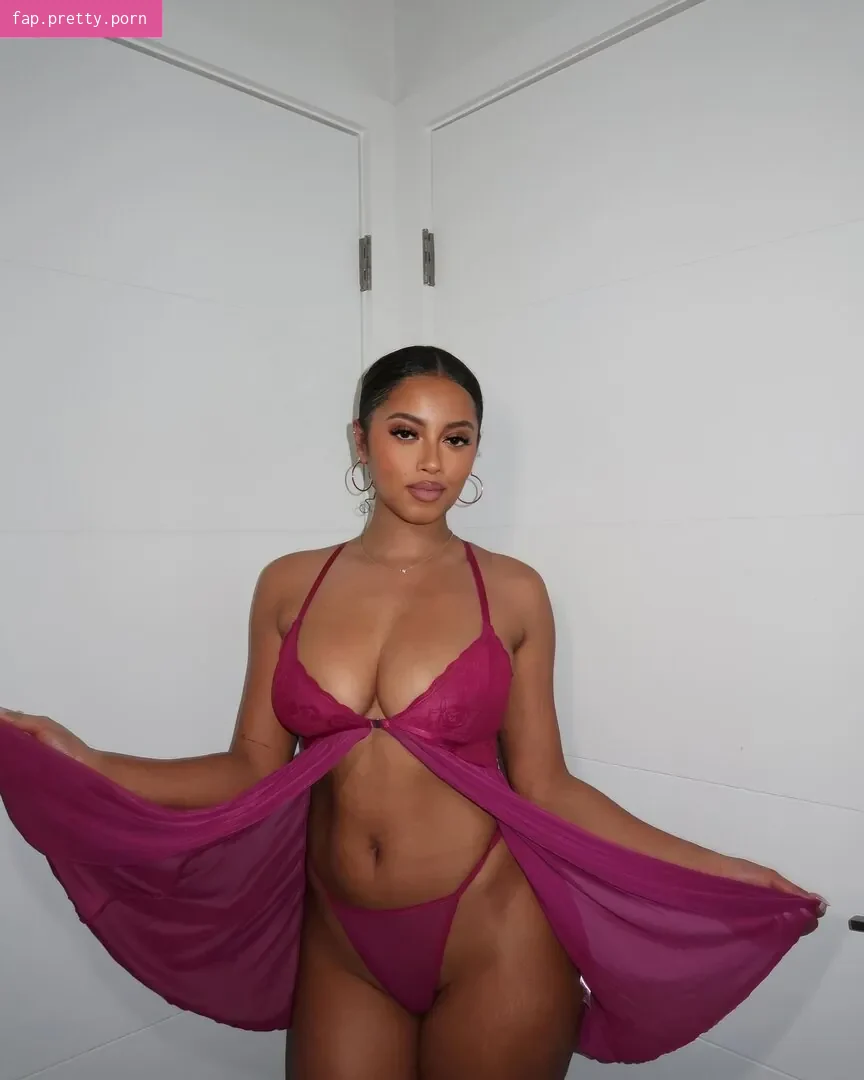 jonica - Photo #30