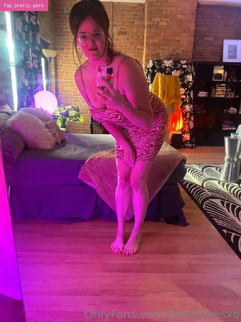 josiejonesfree - Photo #03