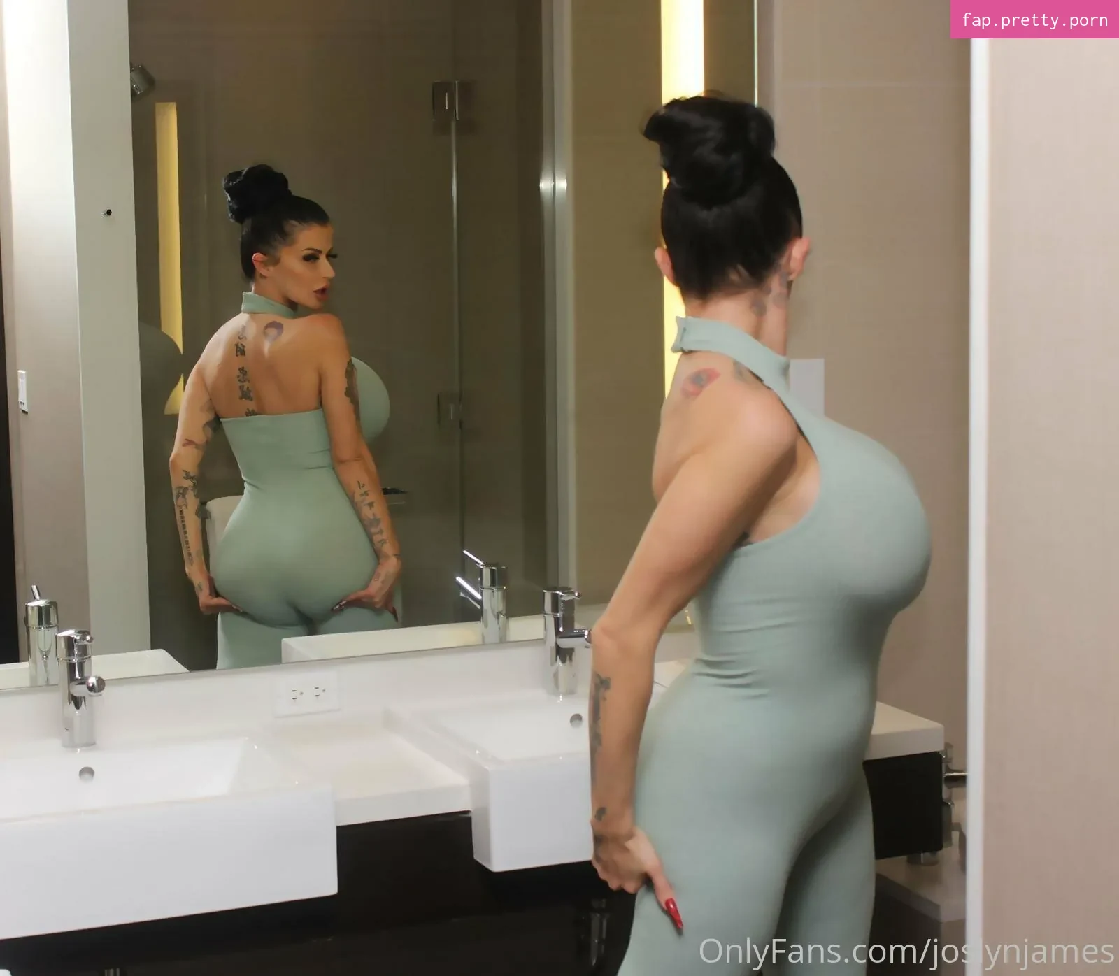 joslynjames - Photo #31