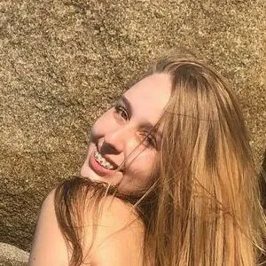 Julia Oliveira Zimmer