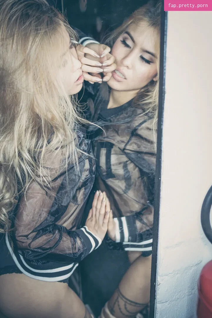 Jenny Pham - Photo #22