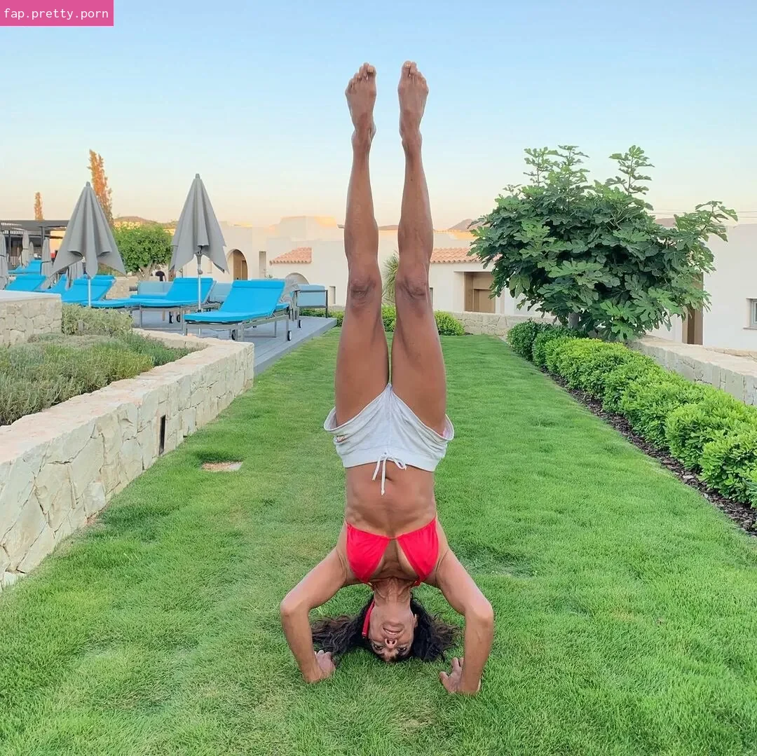 Jenny Powell - Photo #96