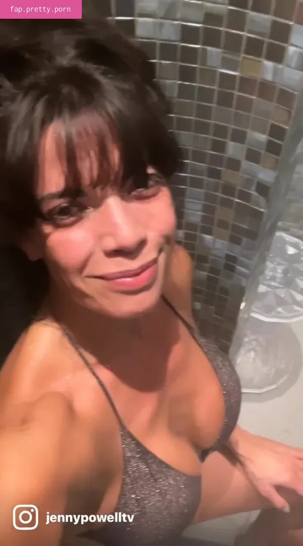 Jenny Powell - Photo #43