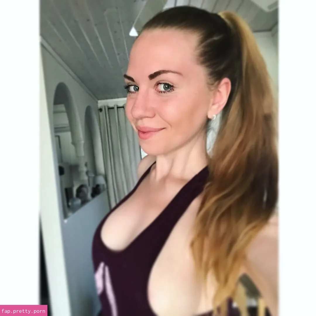 Julia Pling - Photo #26
