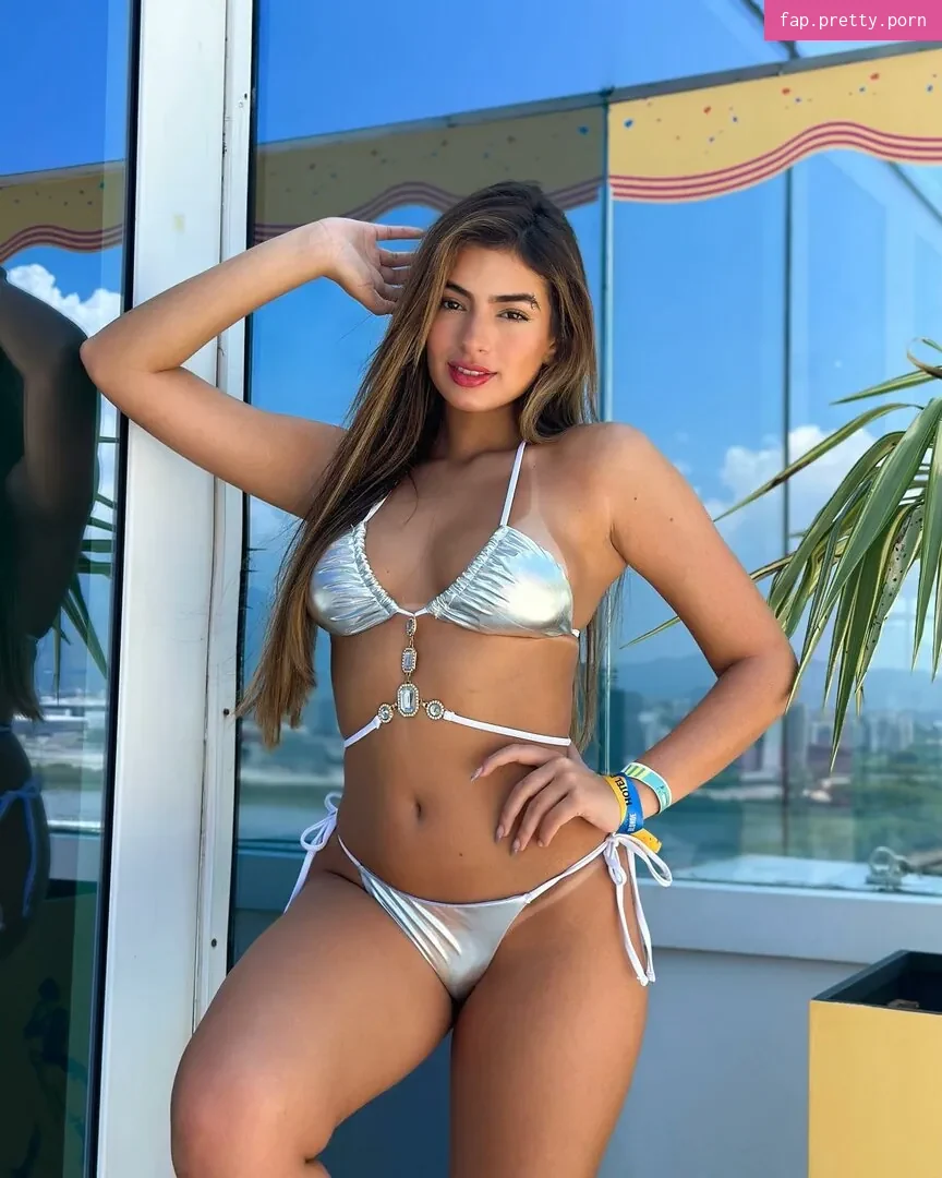 Julia Puzzuoli - Photo #45