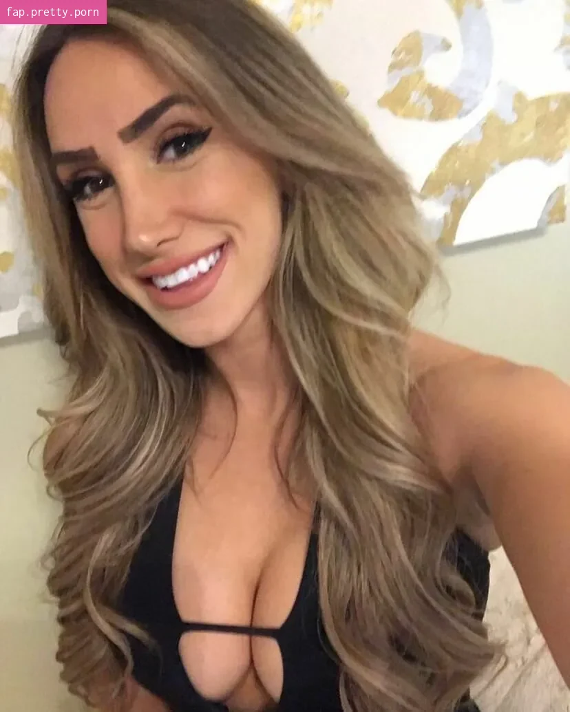 Julie Piraino - Photo #46