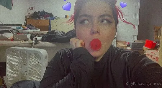 ja_renee