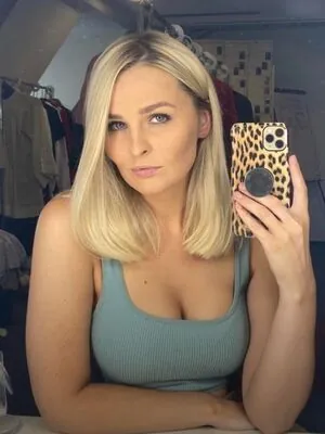 Jana Riva