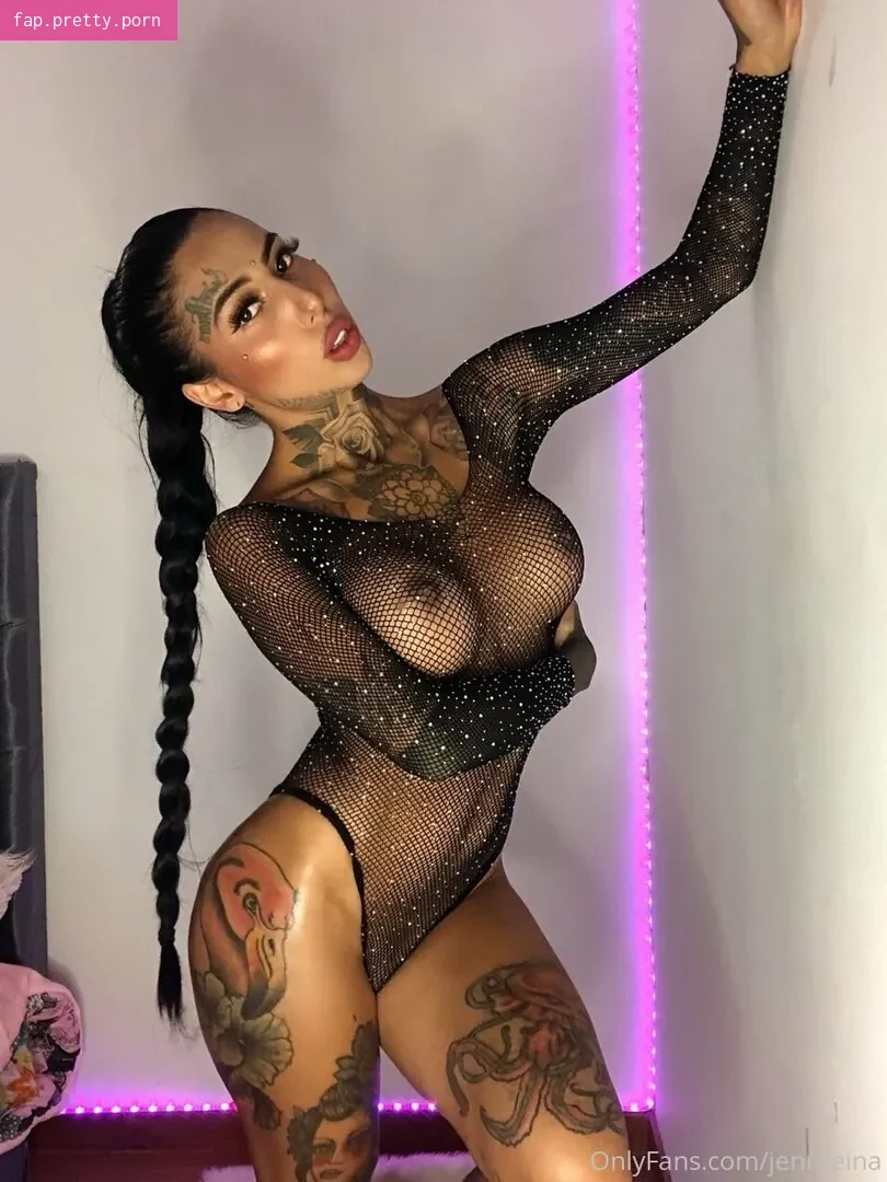 Jenn Reina - Photo #08