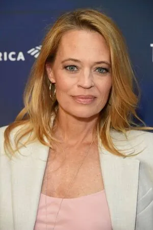 Jeri Ryan