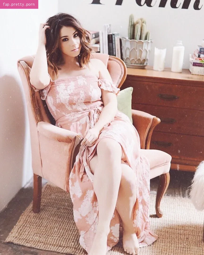 Jillian Rose Reed - Photo #42