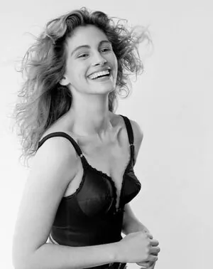 Julia Roberts