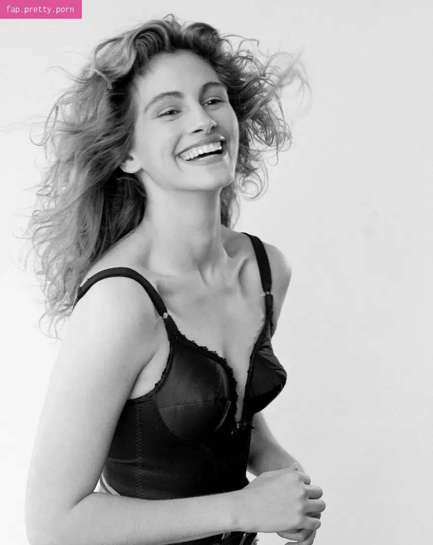 Julia Roberts - Photo #32