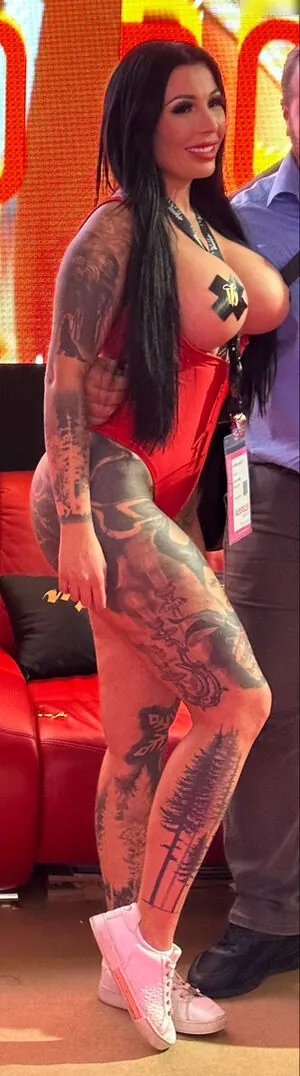 Jenna Snowwhite