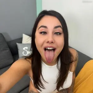 Jenny_Stella