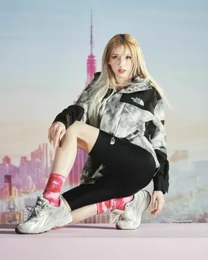Jeon Somi