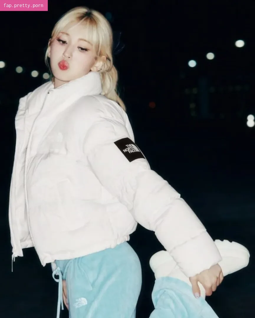 Jeon Somi - Photo #58