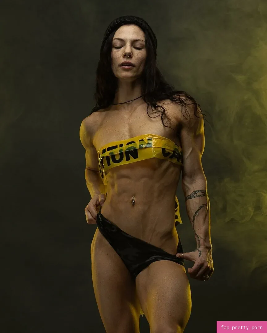 Jessica Schechter - Photo #04