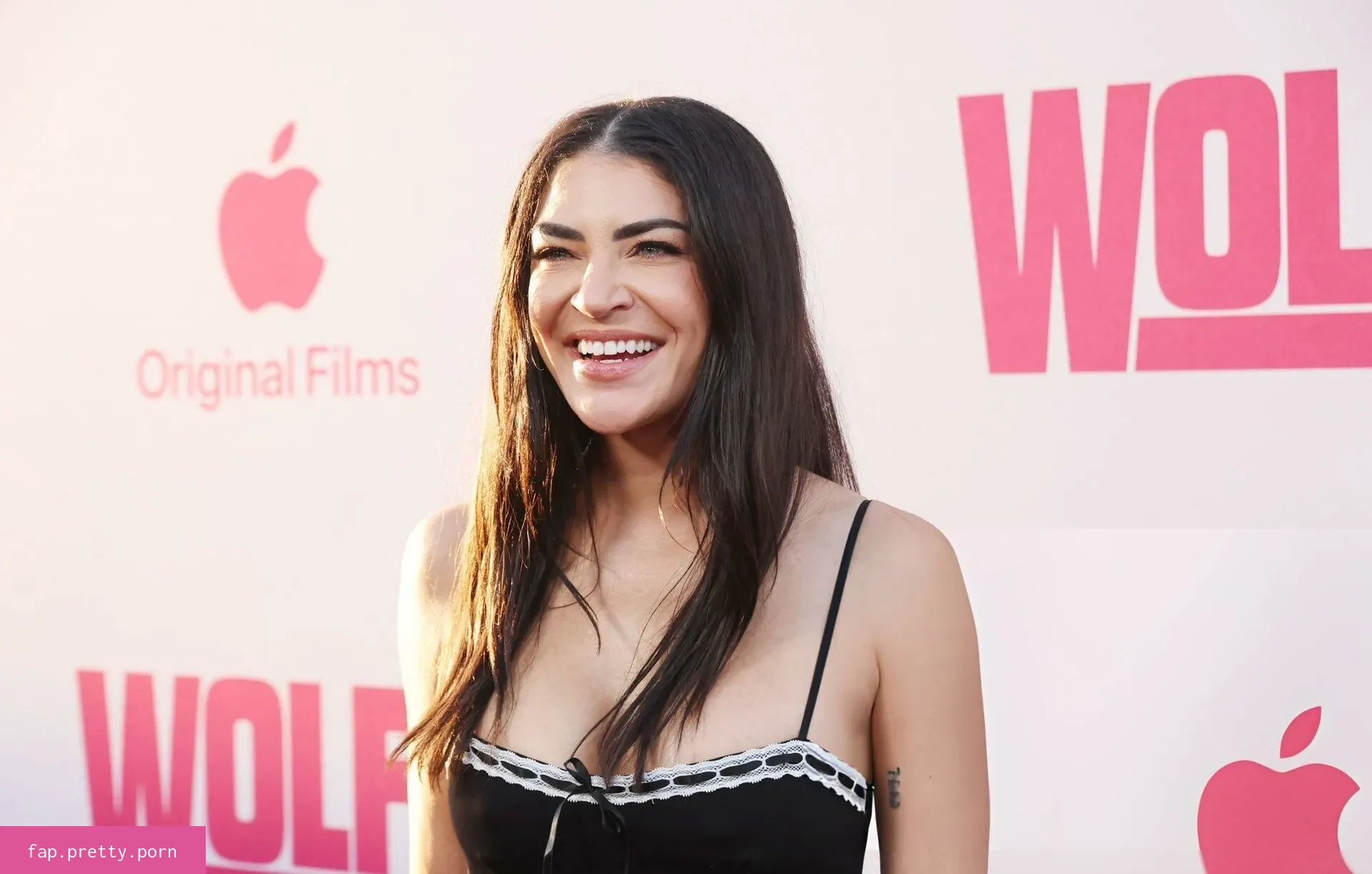 Jessica Szohr - Photo #78