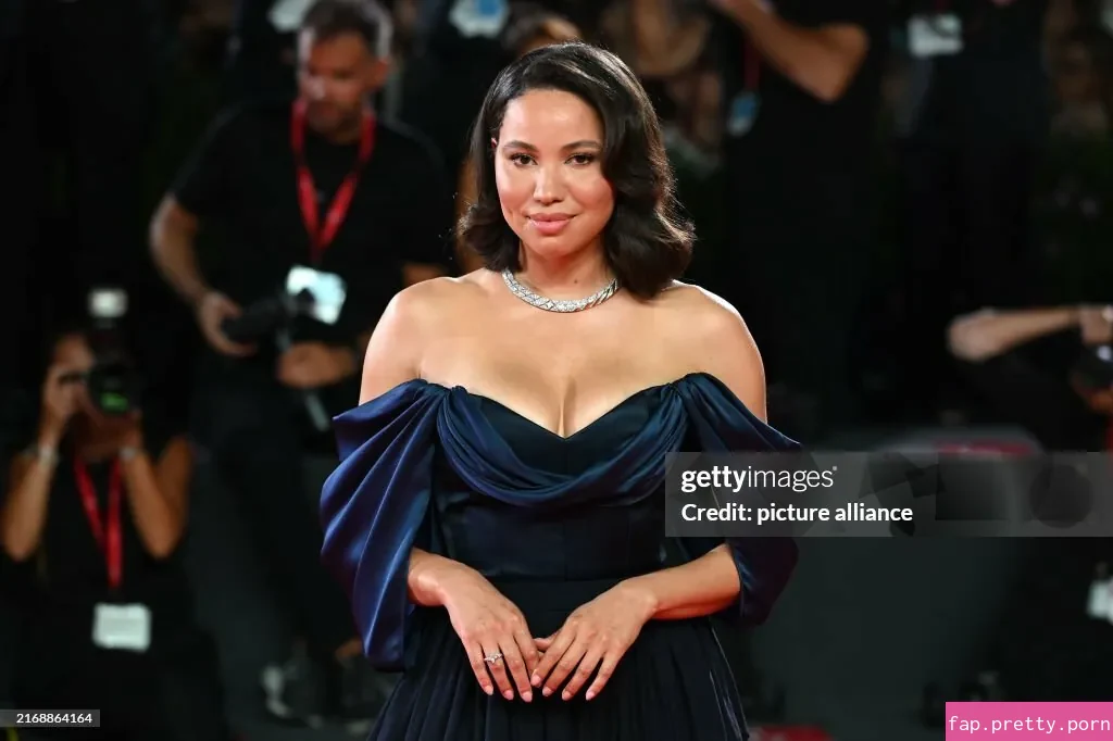 Jurnee Smollett - Photo #29