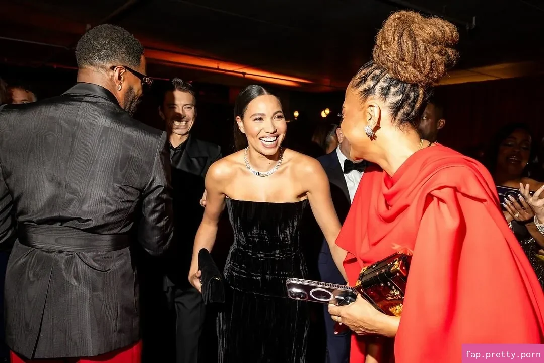 Jurnee Smollett - Photo #09