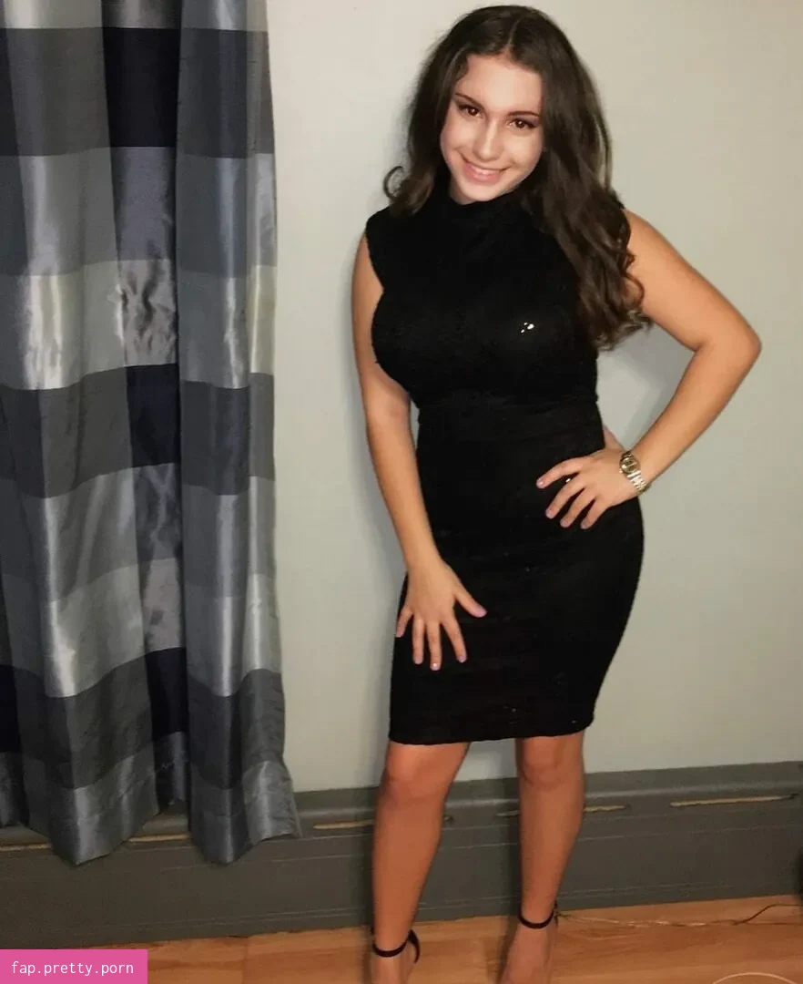 Jenna T - Photo #15