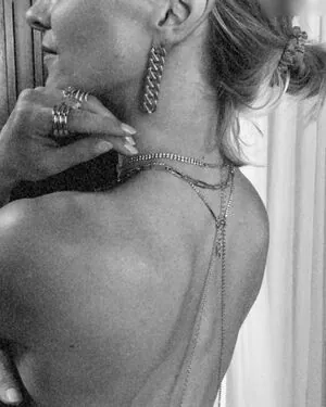 Janin Ullmann