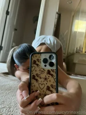 juicytrinaxoxo