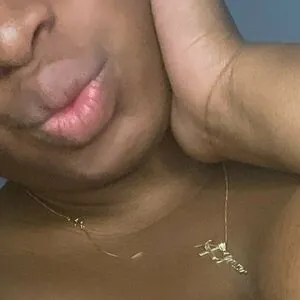 juicyynae22