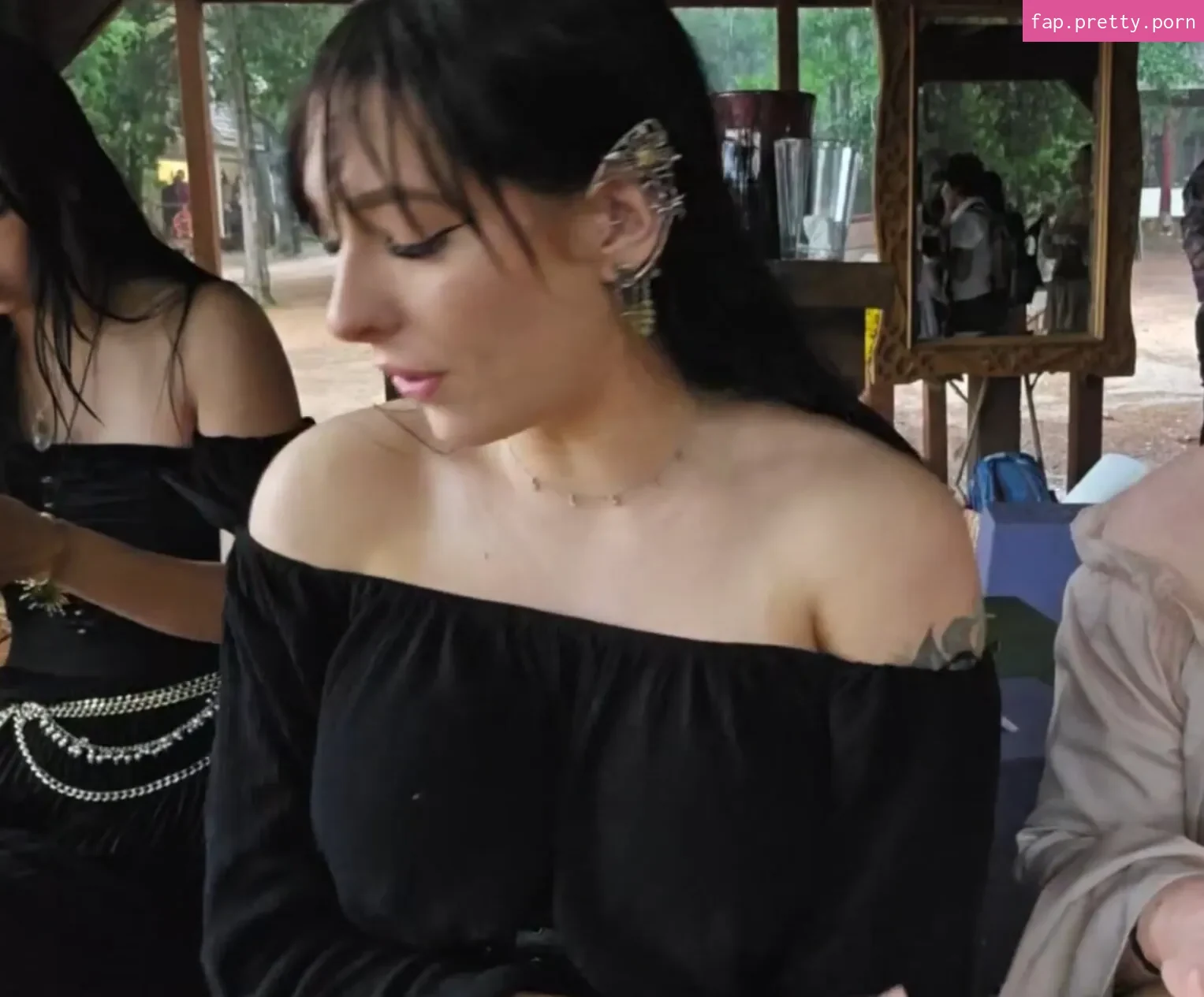 Juliakins - Photo #28
