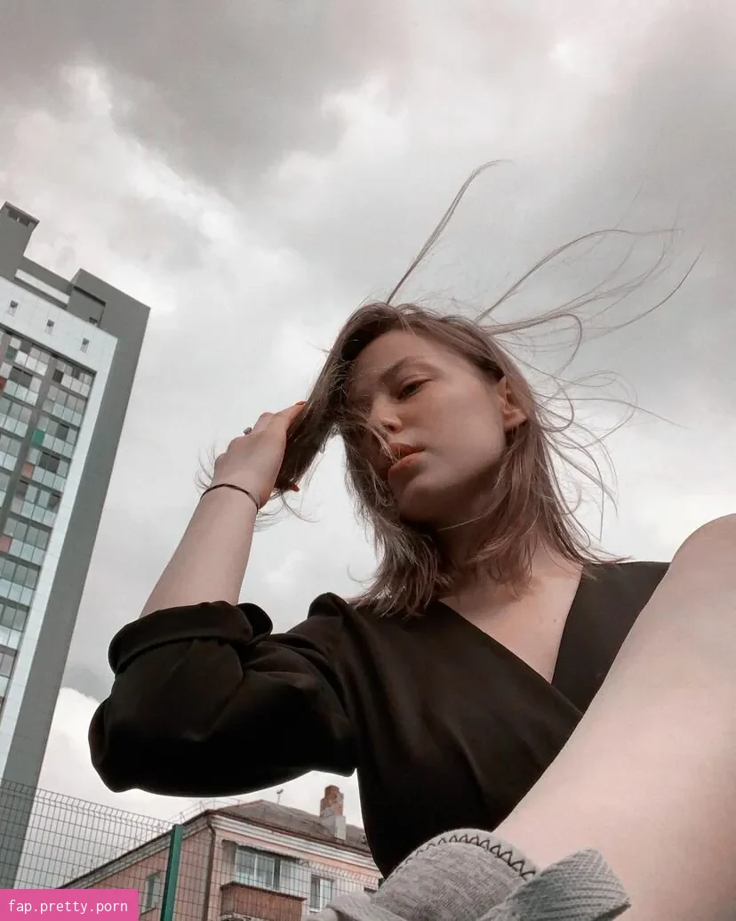 Julianna - Photo #22