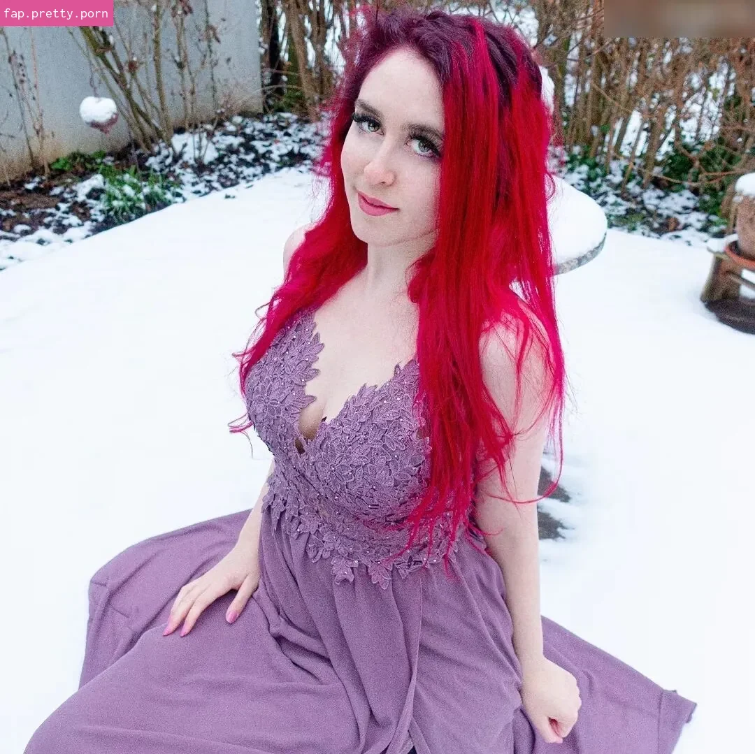 Juliversal - Photo #03