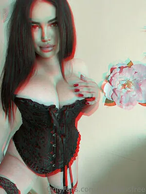 julyboobsfree