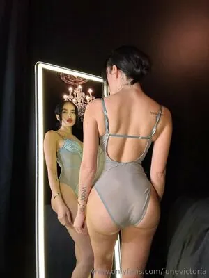 junevictoria
