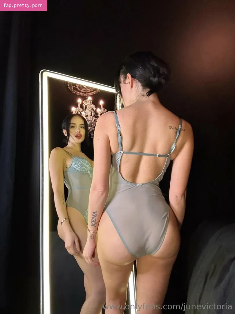 junevictoria - Photo #04