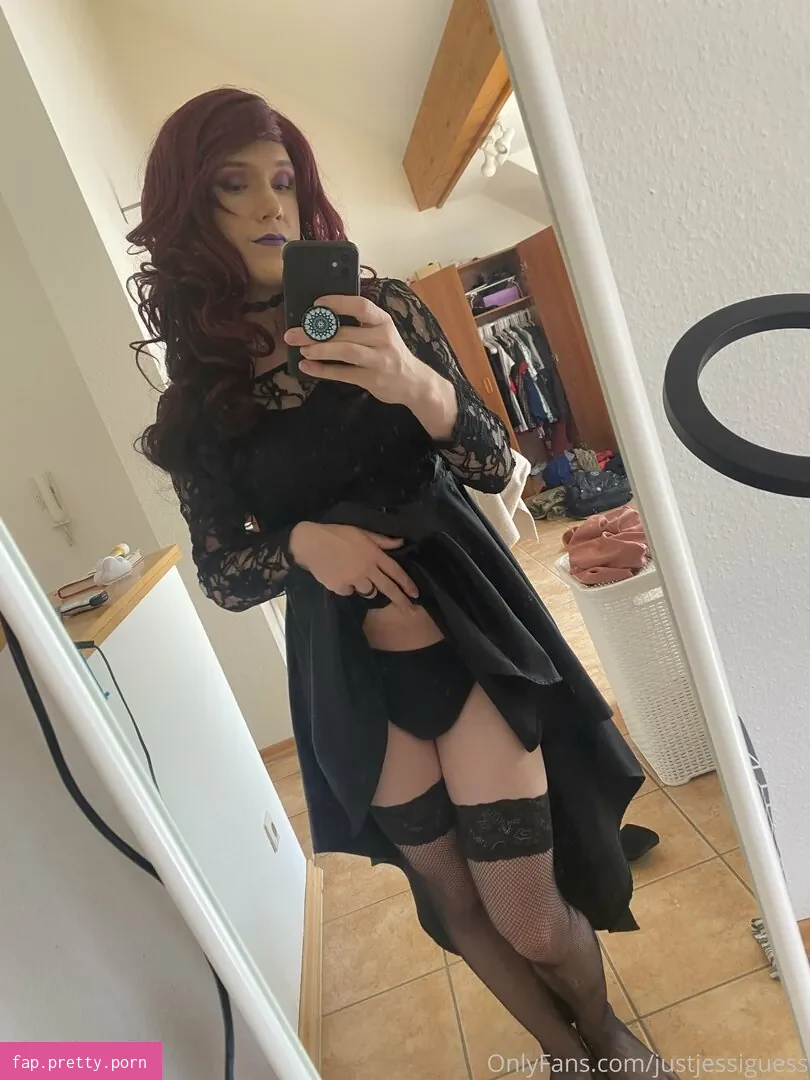 justjessiguess - Photo #13