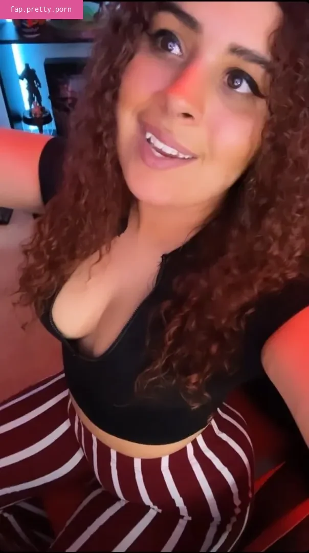 JustYeliz - Photo #25