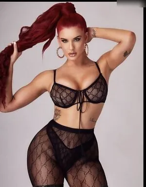 Justina Valentine