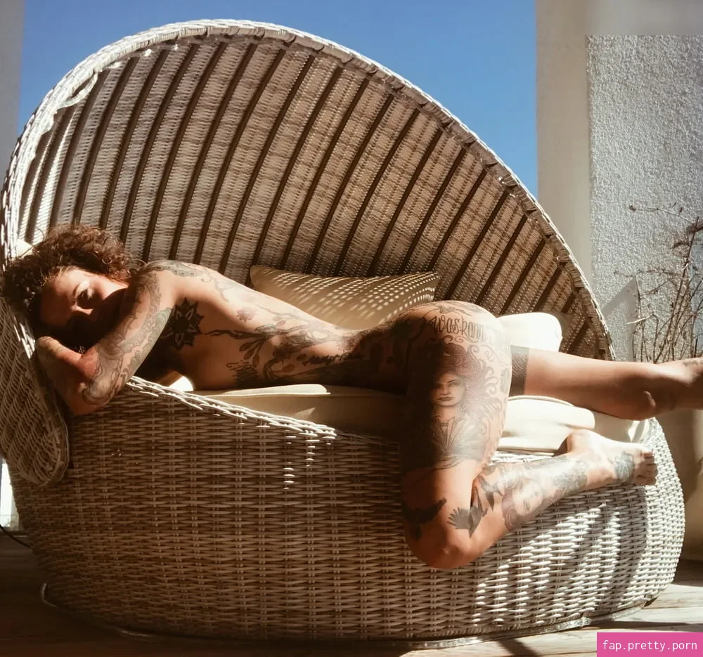 Jennifer Weist - Photo #10