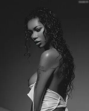 Jessica White