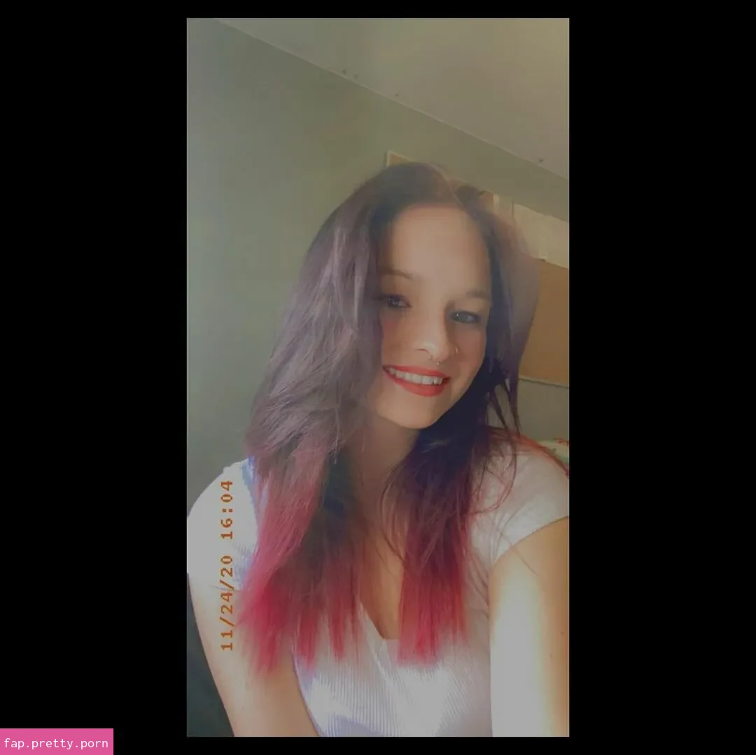 Kallie - Photo #29