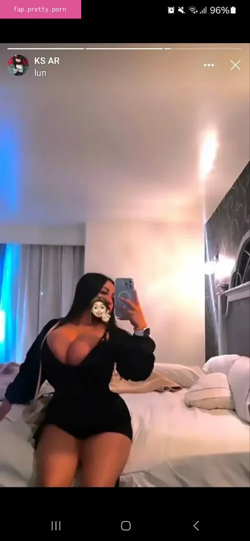 Karlaguilarrrr - Photo #17