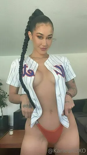 karleaxoxo