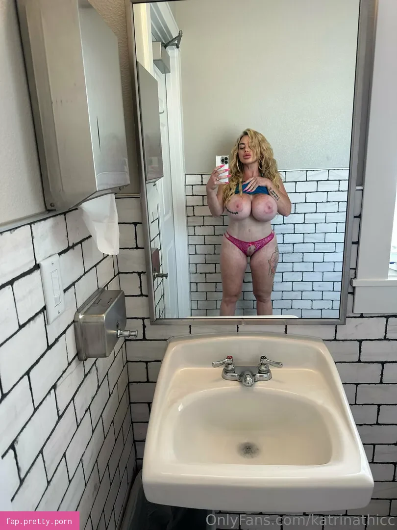 katrinathicc - Photo #52