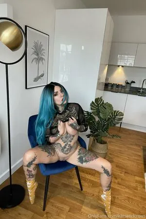 Katsandcrows