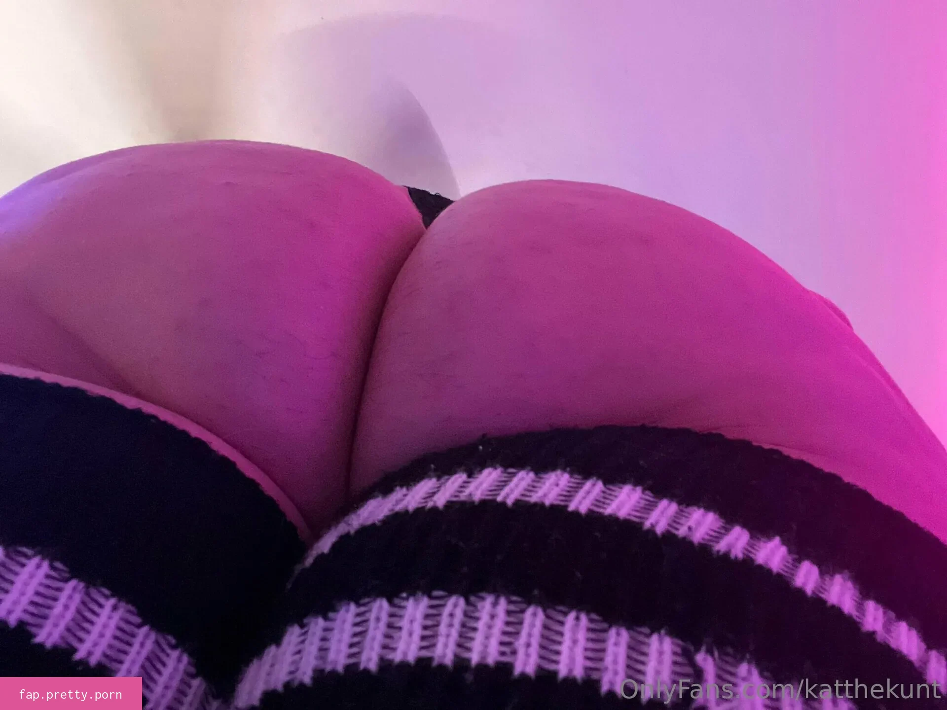 KatTheKunt - Photo #18