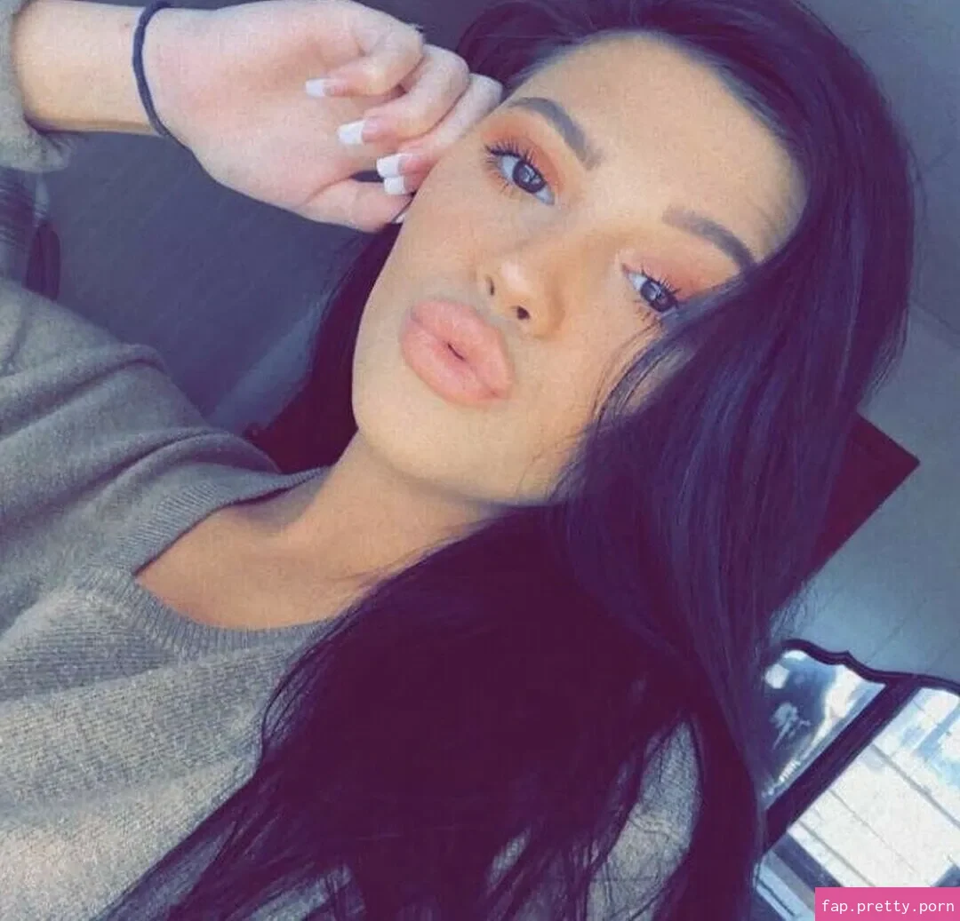 Kaylee Burnett - Photo #12
